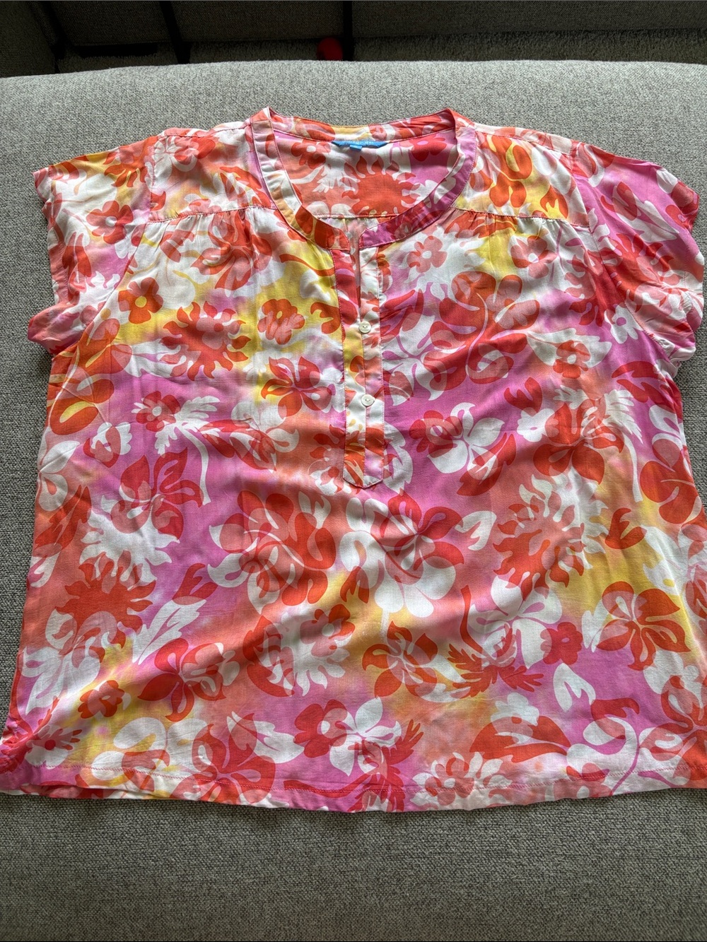 Blue Ginger lily top in sunburst